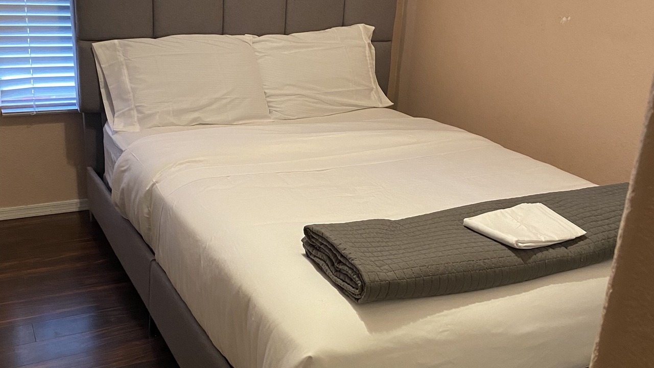 Photo of Bedroom in Glendale