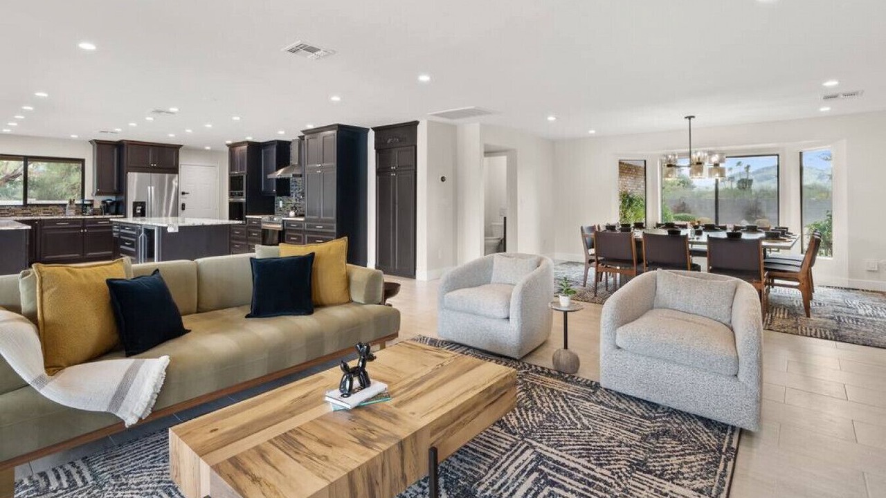 Photo of Bedroom in Paradise Valley Village