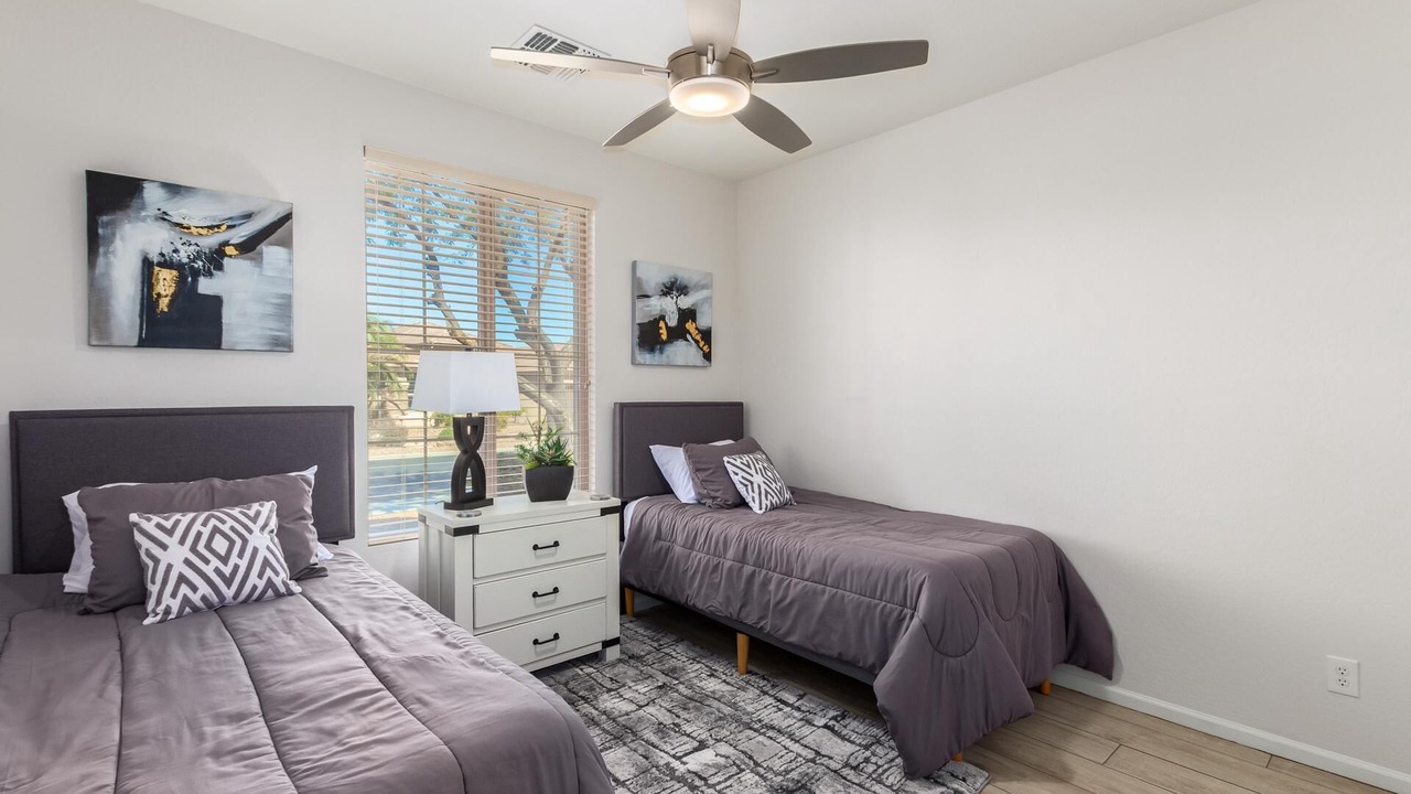 Photo of Bedroom in Pebblecreek