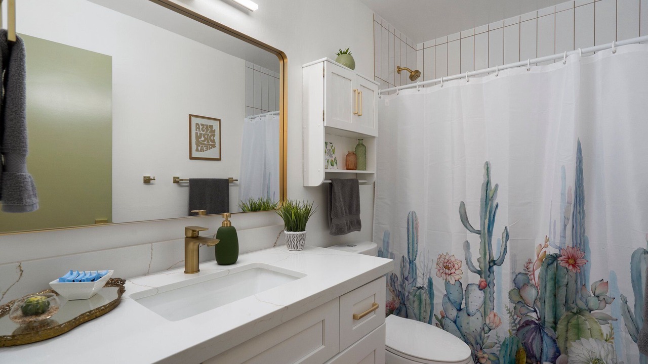 Photo of Bathroom in Meyer Park