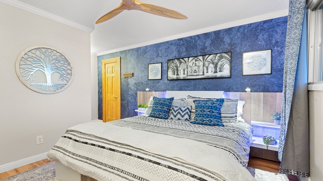 Photo of Bedroom in South Mountain Acres