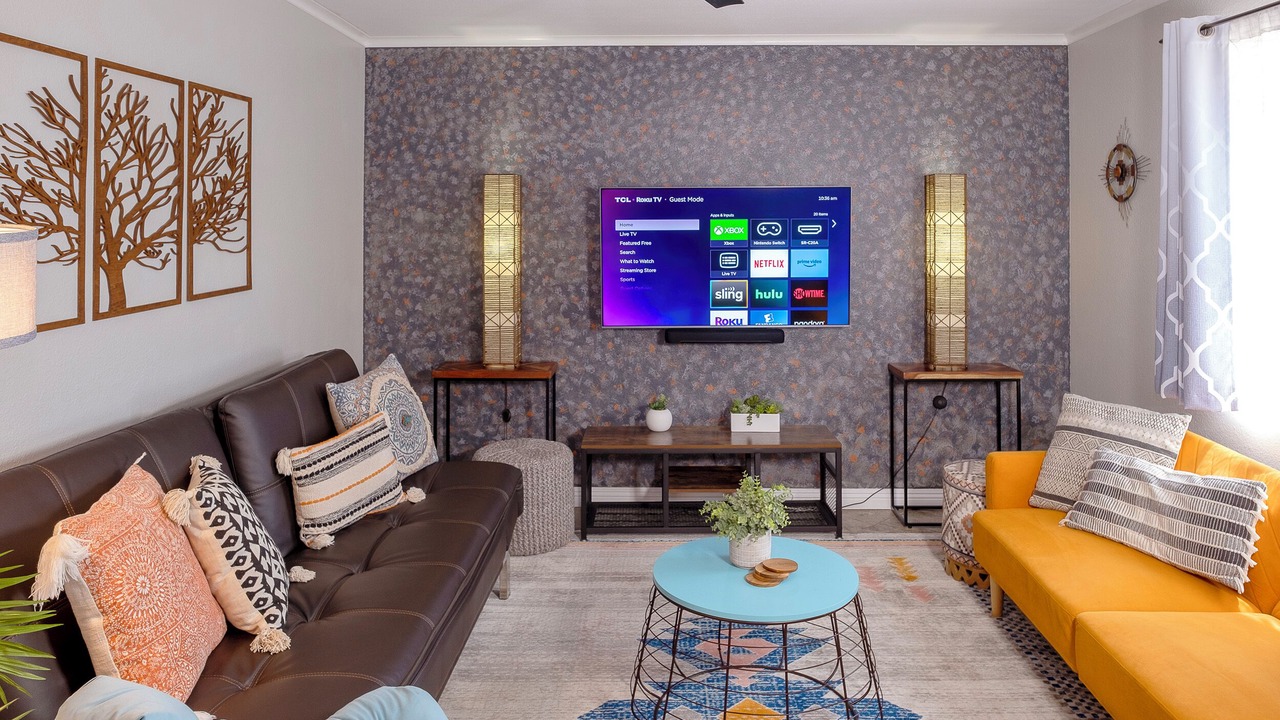Photo of Livingroom in South Mountain Acres