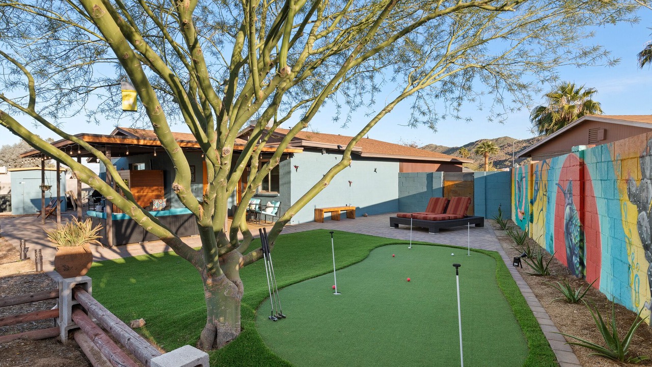 Photo of Outdoor in South Mountain Acres