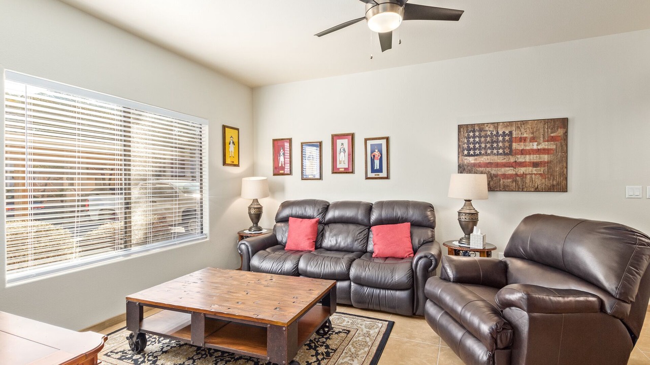 Photo of Livingroom in Maryvale