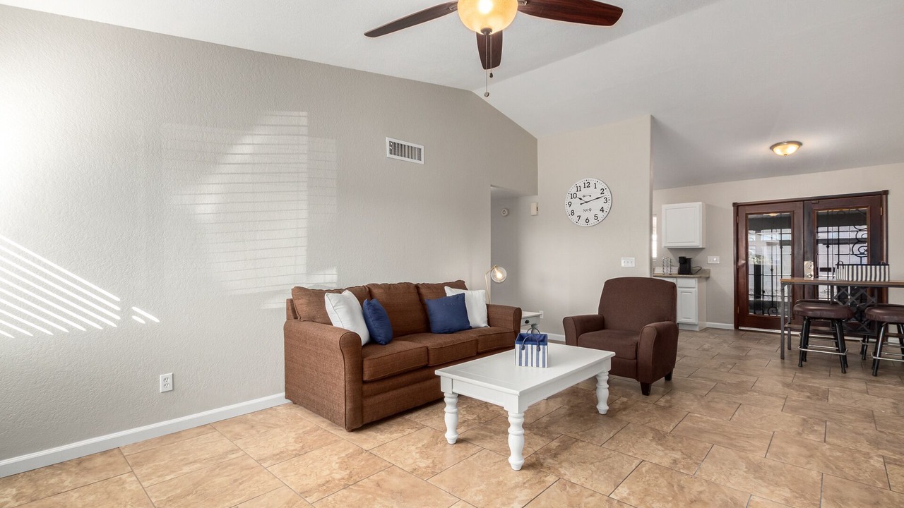 Photo of Livingroom in Springer Ranch II