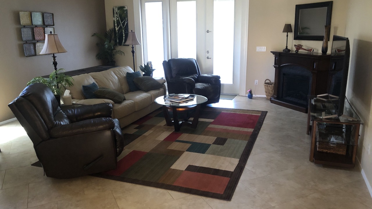 Photo of Livingroom in Coyote Lakes