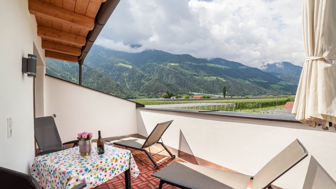 Photo of Outdoor in Plaus