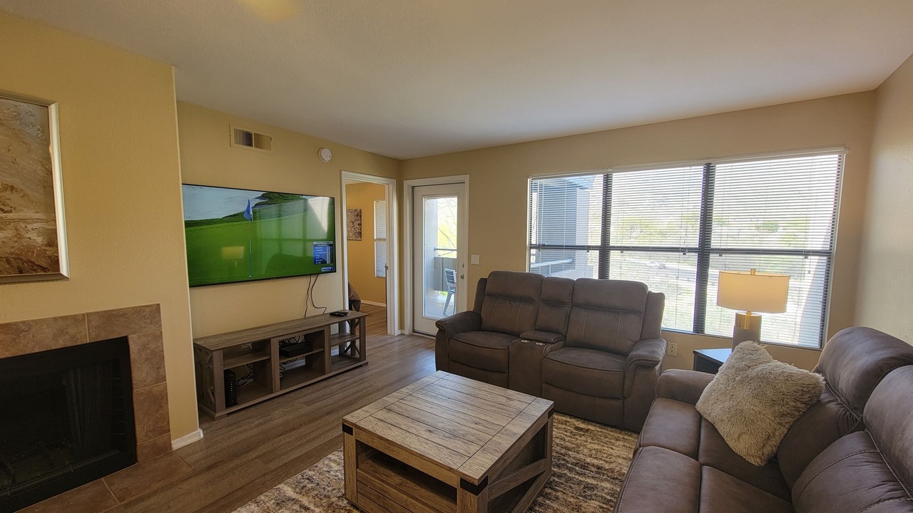 Photo of Livingroom in Tucson