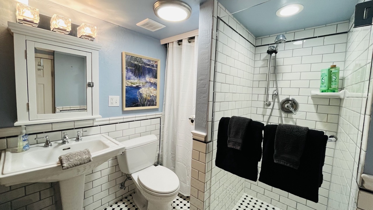 Photo of Bathroom in Flagstaff