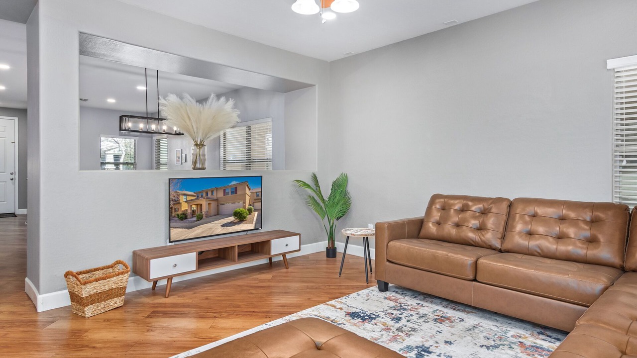 Photo of Livingroom in Queen Creek