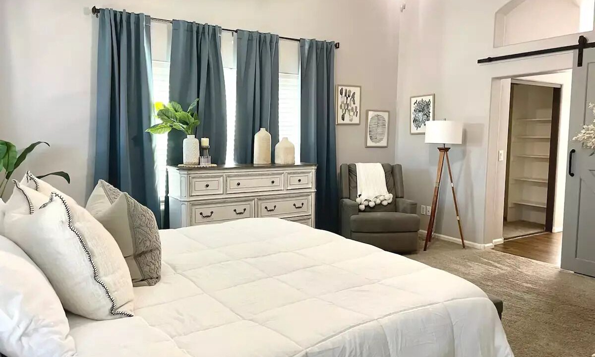Photo of Bedroom in Silverhawke