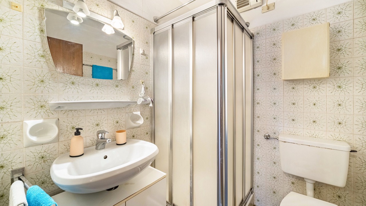 Photo of Bathroom in Lana