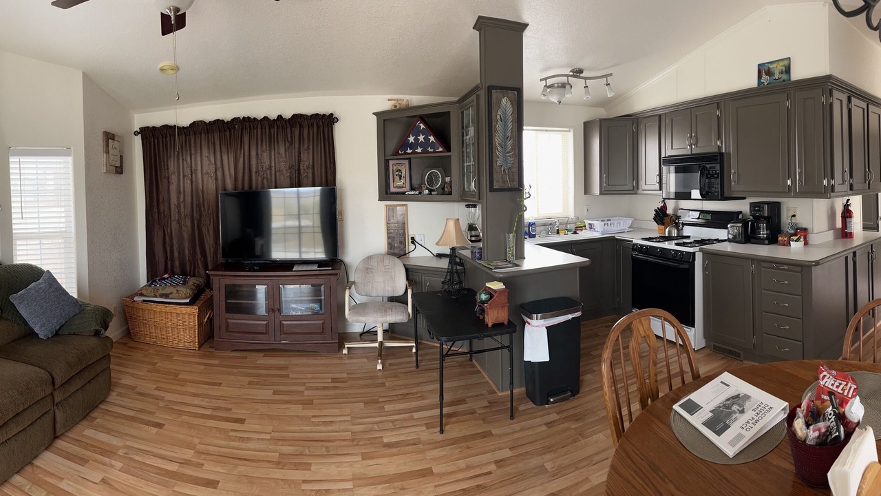 Photo of Livingroom in Foothills
