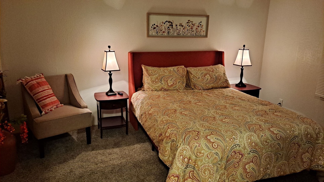 Photo of Bedroom in Starr Ridge
