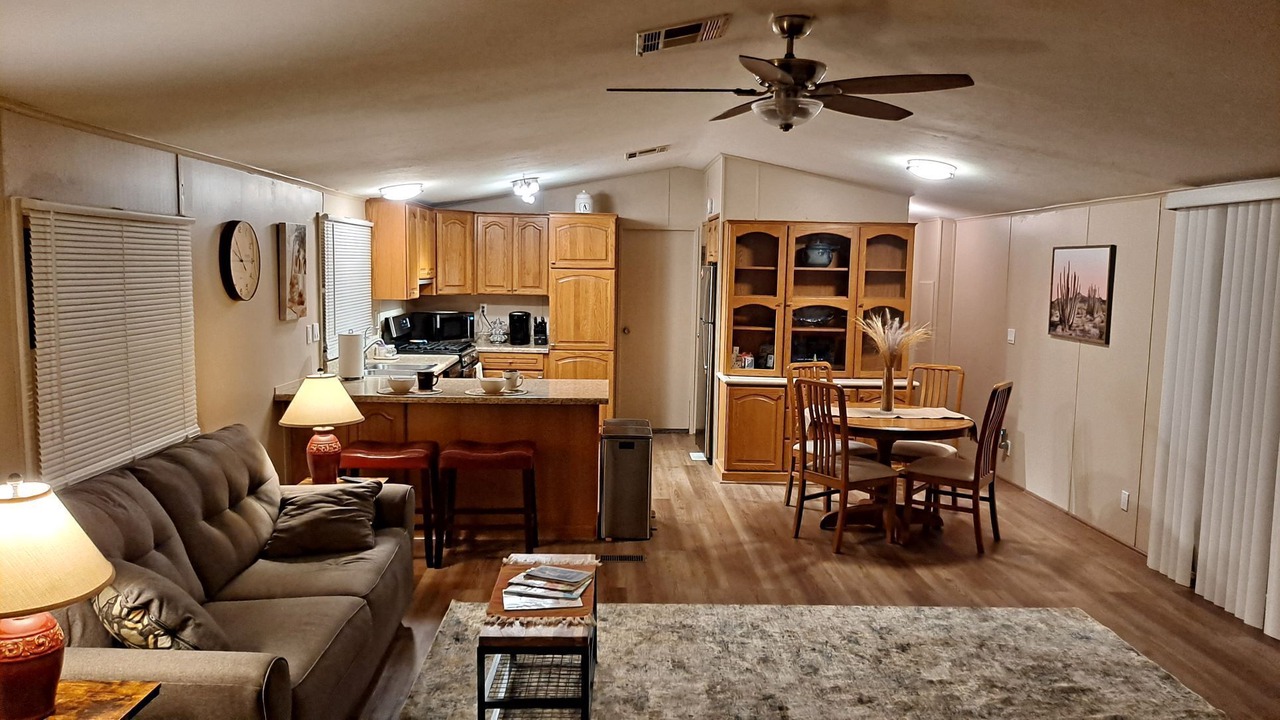 Photo of Livingroom in Starr Ridge