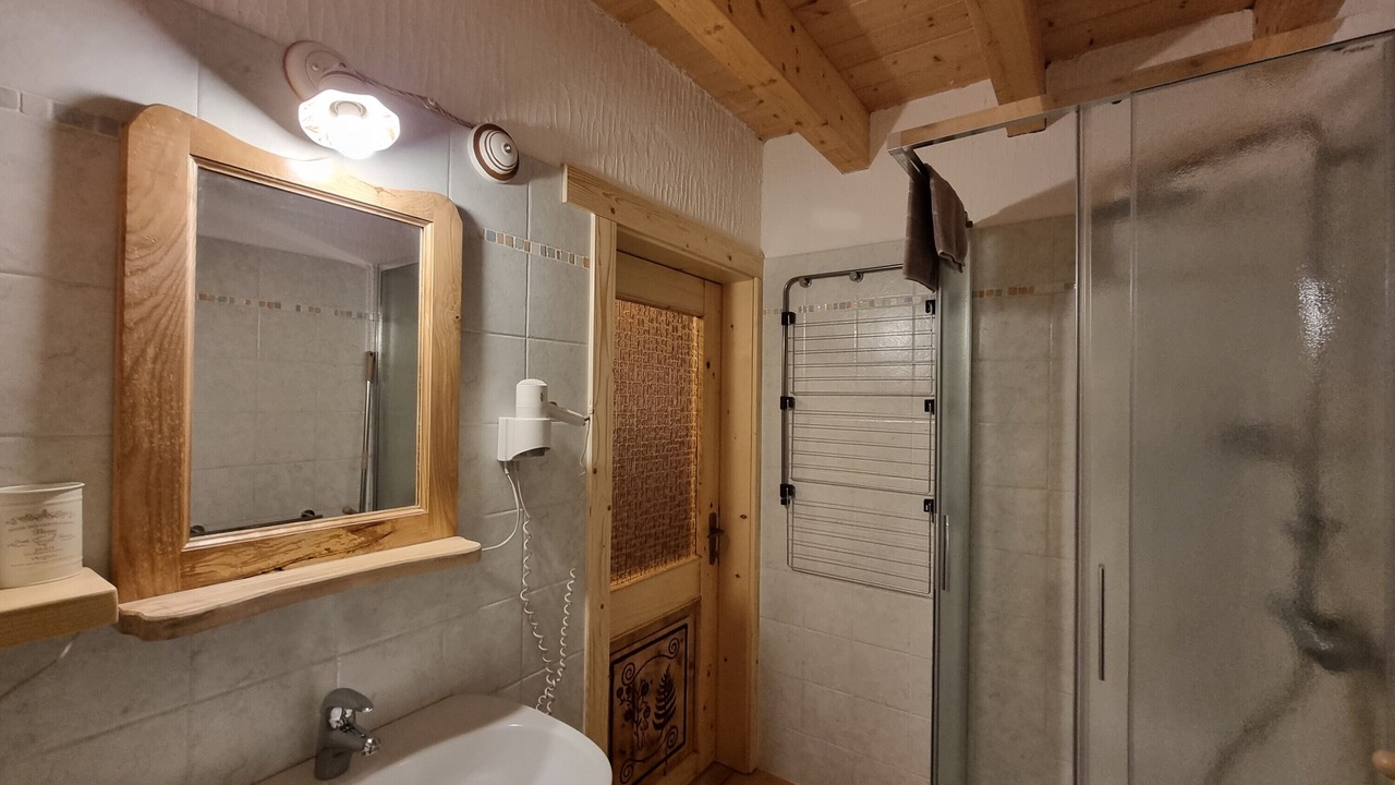 Photo of Bathroom in Pinzolo