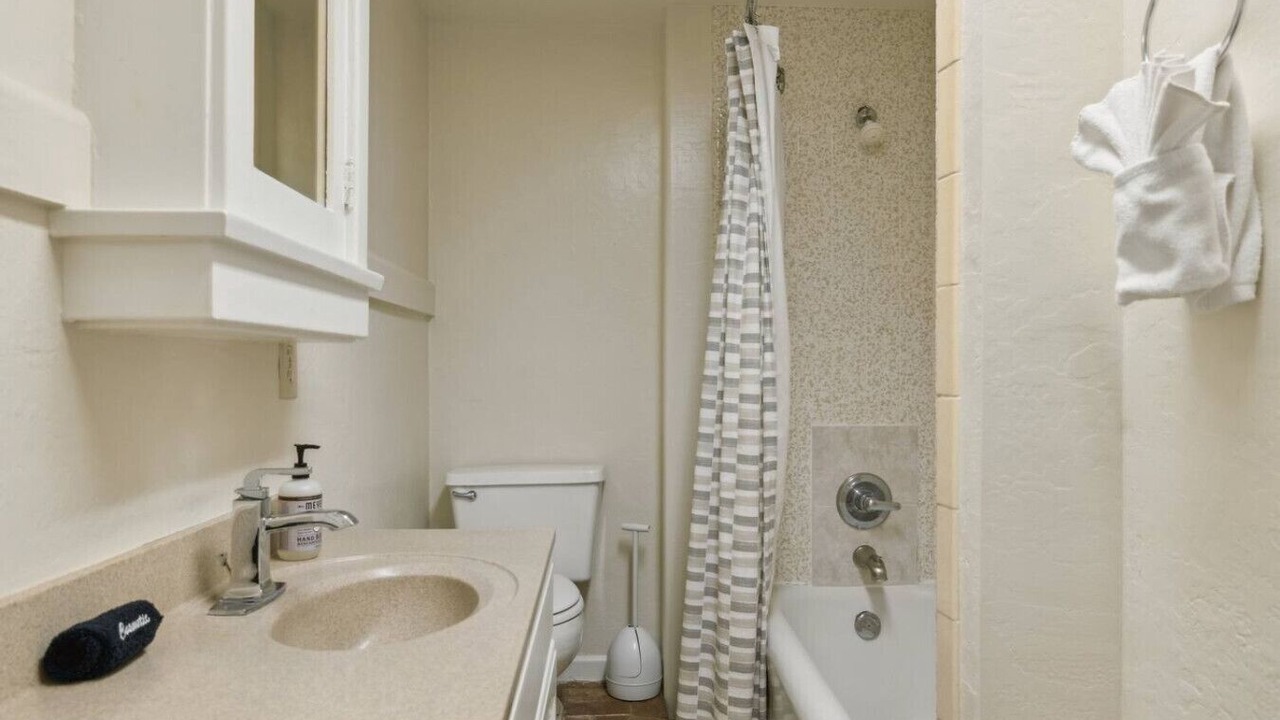 Photo of Bathroom in Maple-Ash