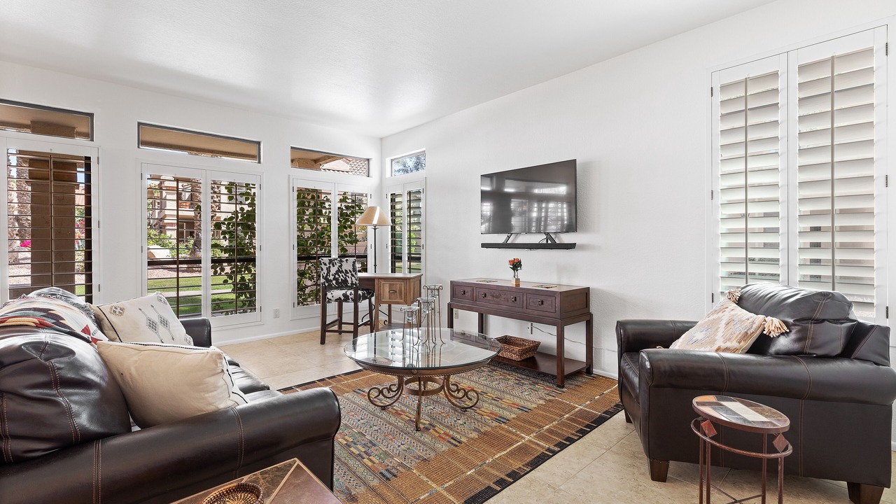 Photo of Livingroom in Scottsdale Ranch