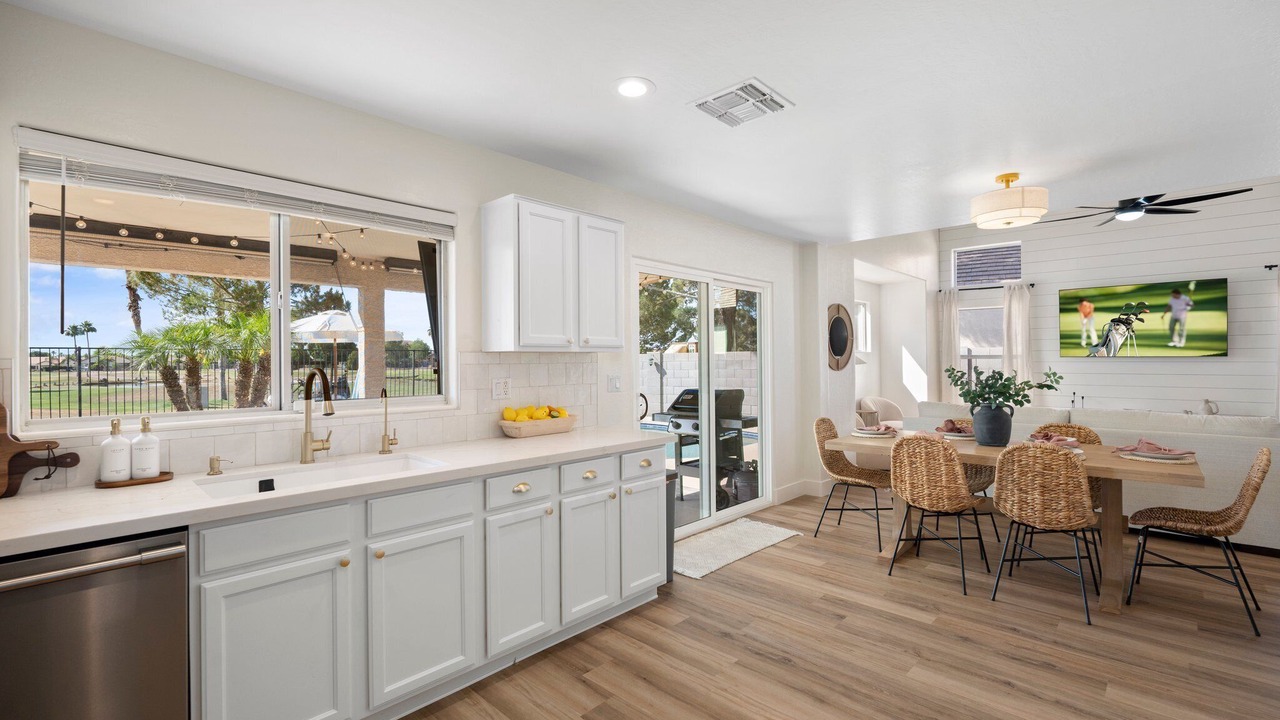 Photo of Kitchen in Greenfield Lakes