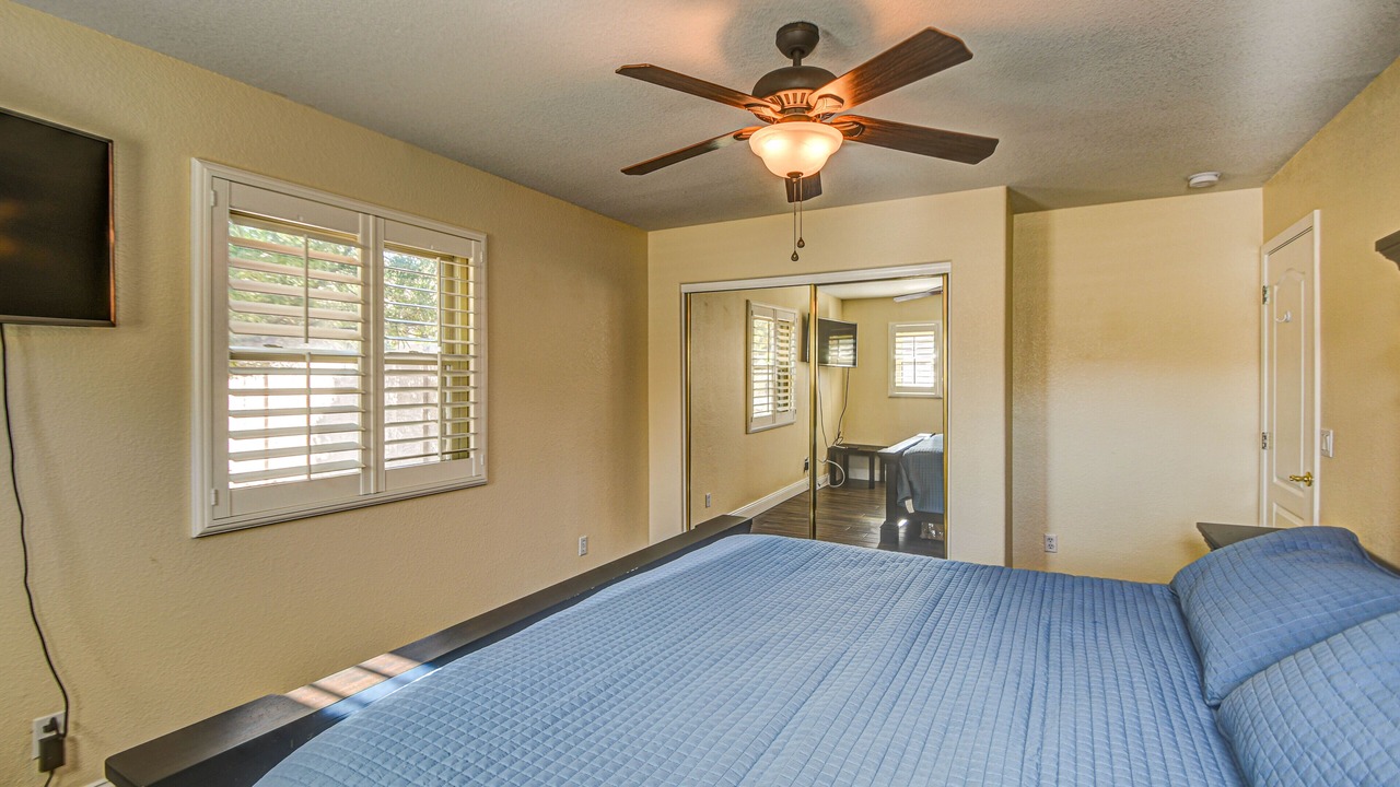 Photo of Bedroom in East Mesa