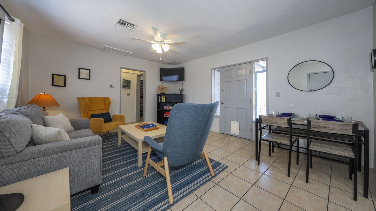 Photo of Livingroom in Tucson