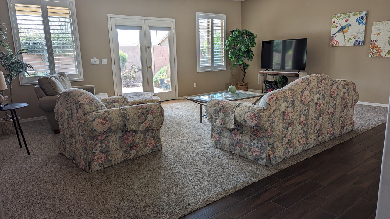 Photo of Livingroom in Springfield Lakes