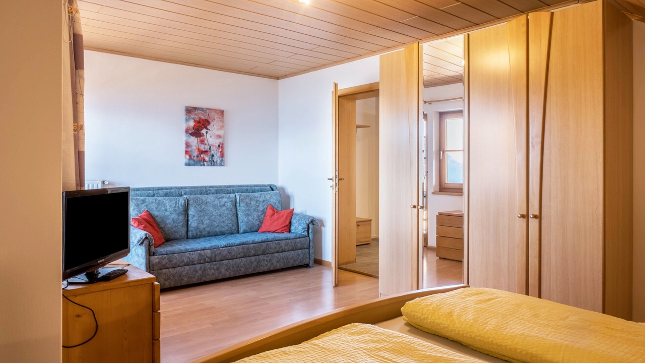 Photo of Bedroom in San Genesio Atesino