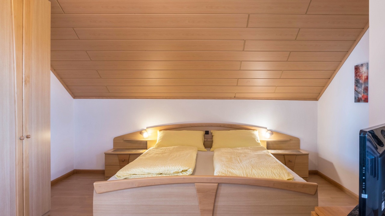 Photo of Bedroom in San Genesio Atesino