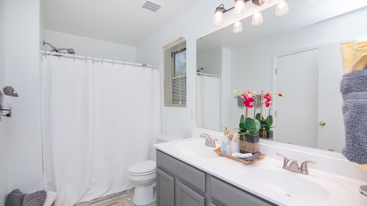 Photo of Bathroom in Laveen Village