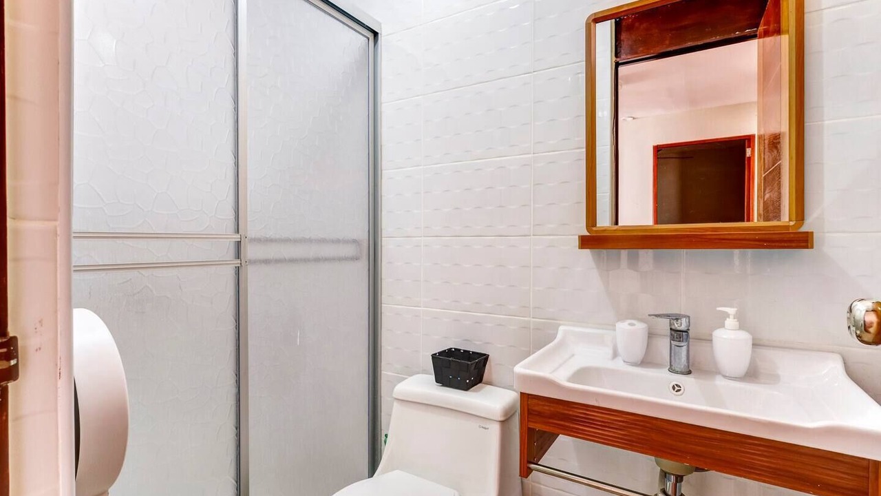Photo of Bathroom in Callao