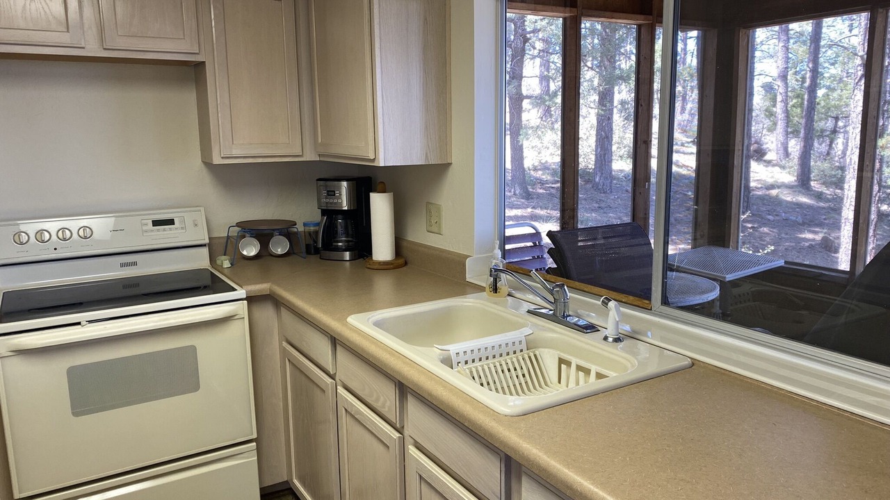 Photo of Kitchen in Highland Pines