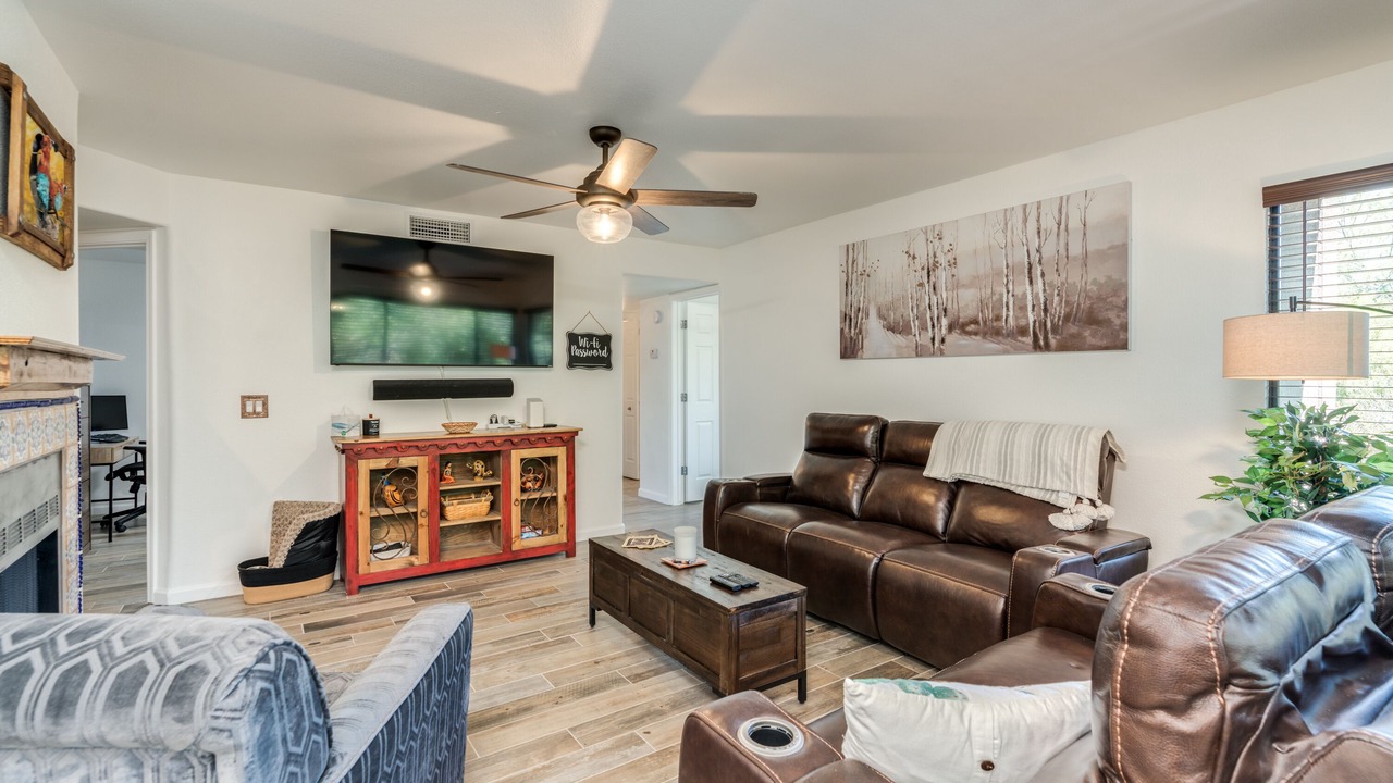 Photo of Livingroom in Tucson