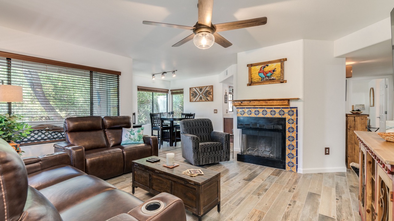 Photo of Livingroom in Tucson