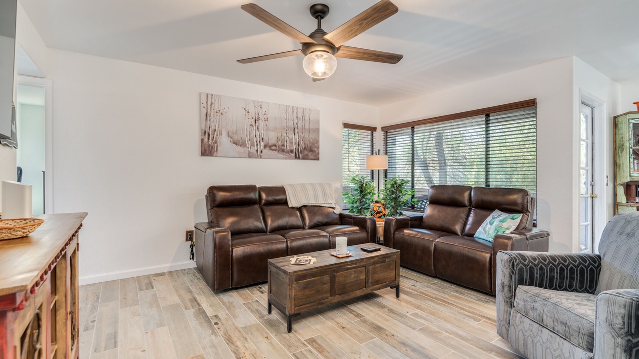 Photo of Livingroom in Tucson