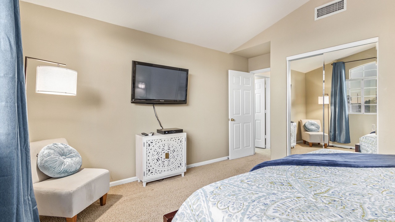 Photo of Bedroom in Mountain Crest