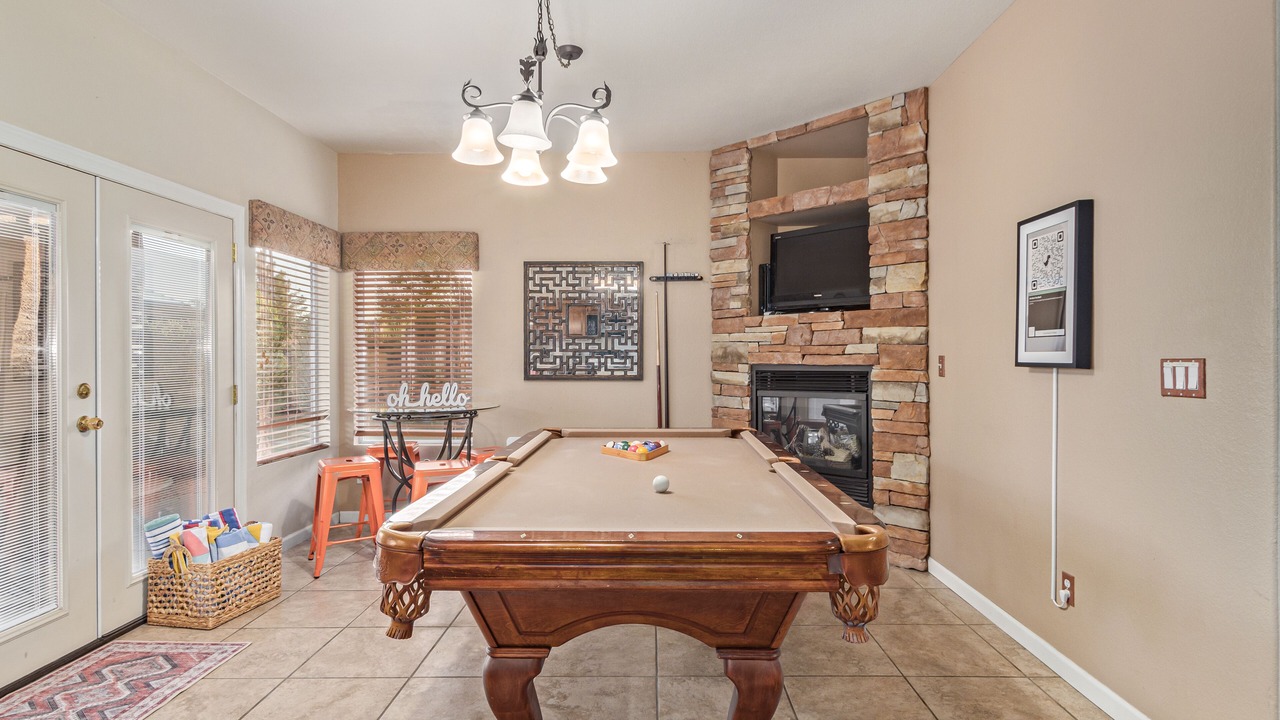Photo of Bedroom in Mountain Crest