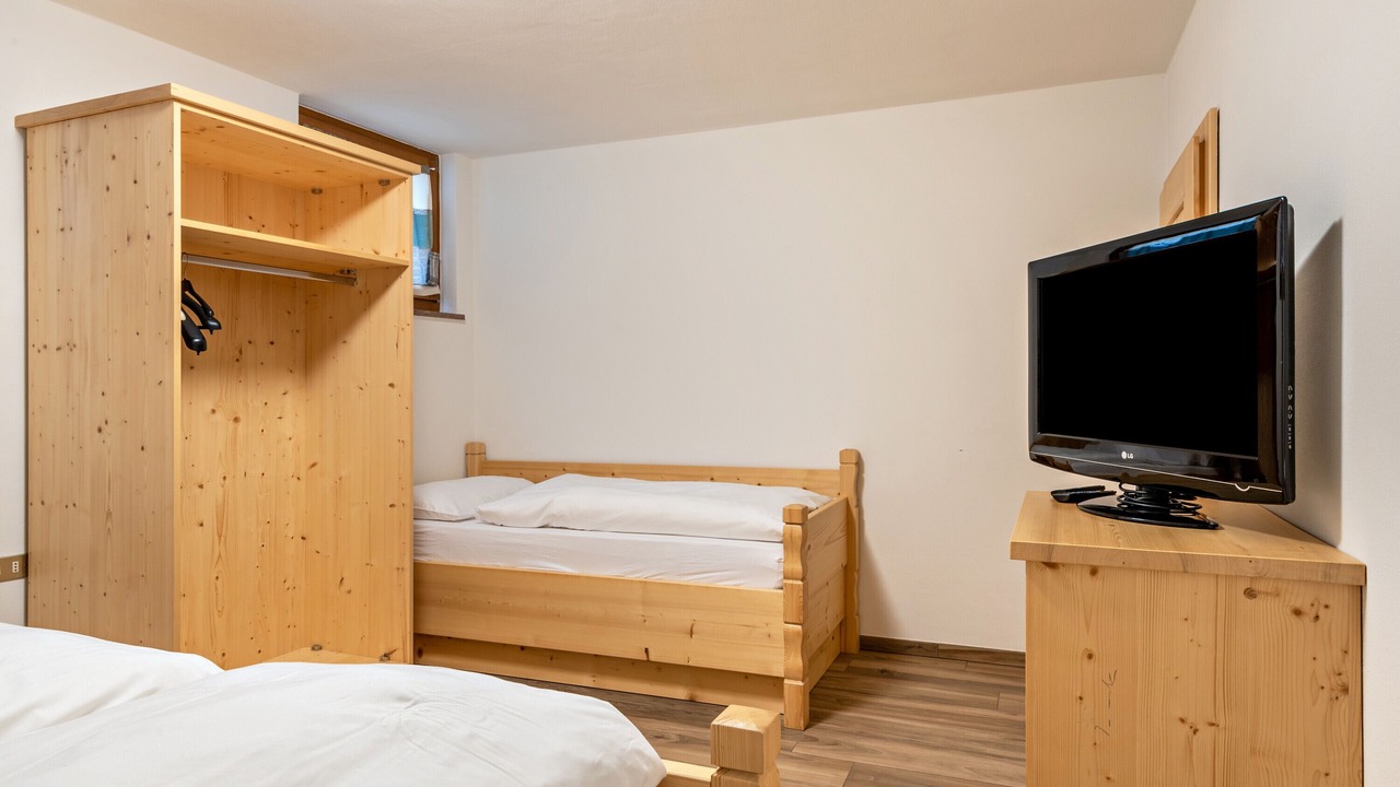 Photo of Bedroom in San Giovanni di Fassa