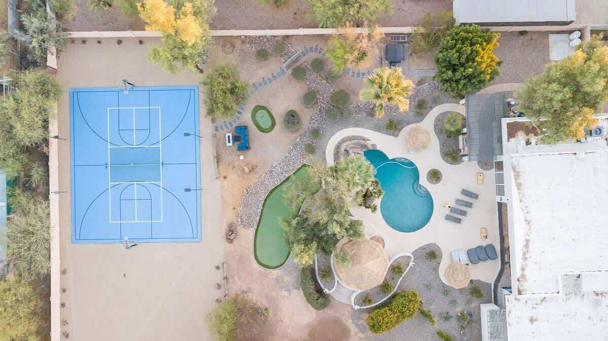 Photo of Outdoor in Country Club Acres