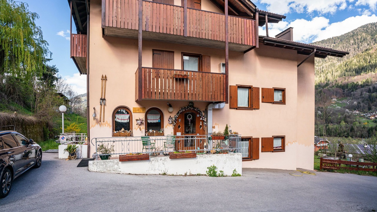Photo of Outdoor in Strembo