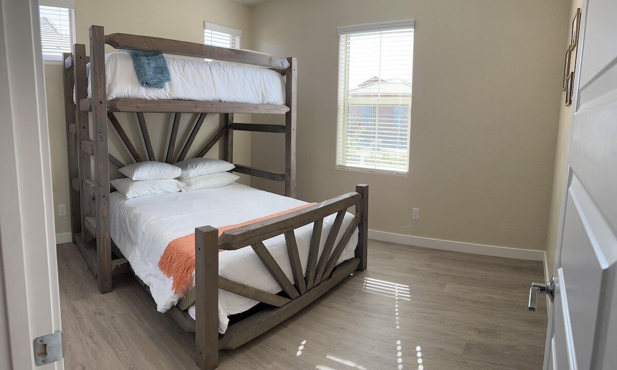 Photo of Bedroom in Queen Creek