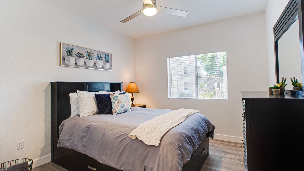 Photo of Bedroom in Central Scottsdale