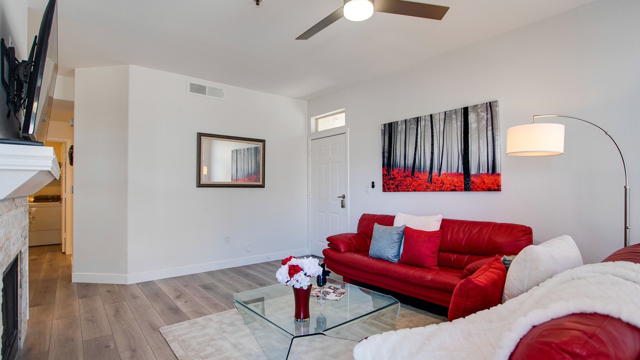 Photo of Livingroom in Central Scottsdale