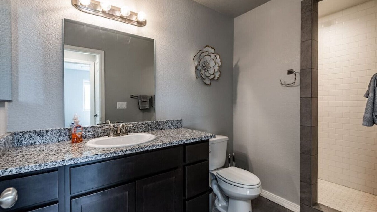 Photo of Bathroom in Kingman