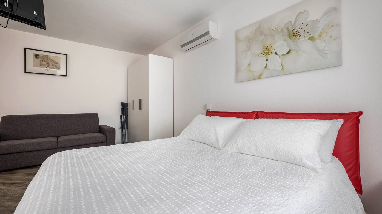 Photo of Bedroom in Dro
