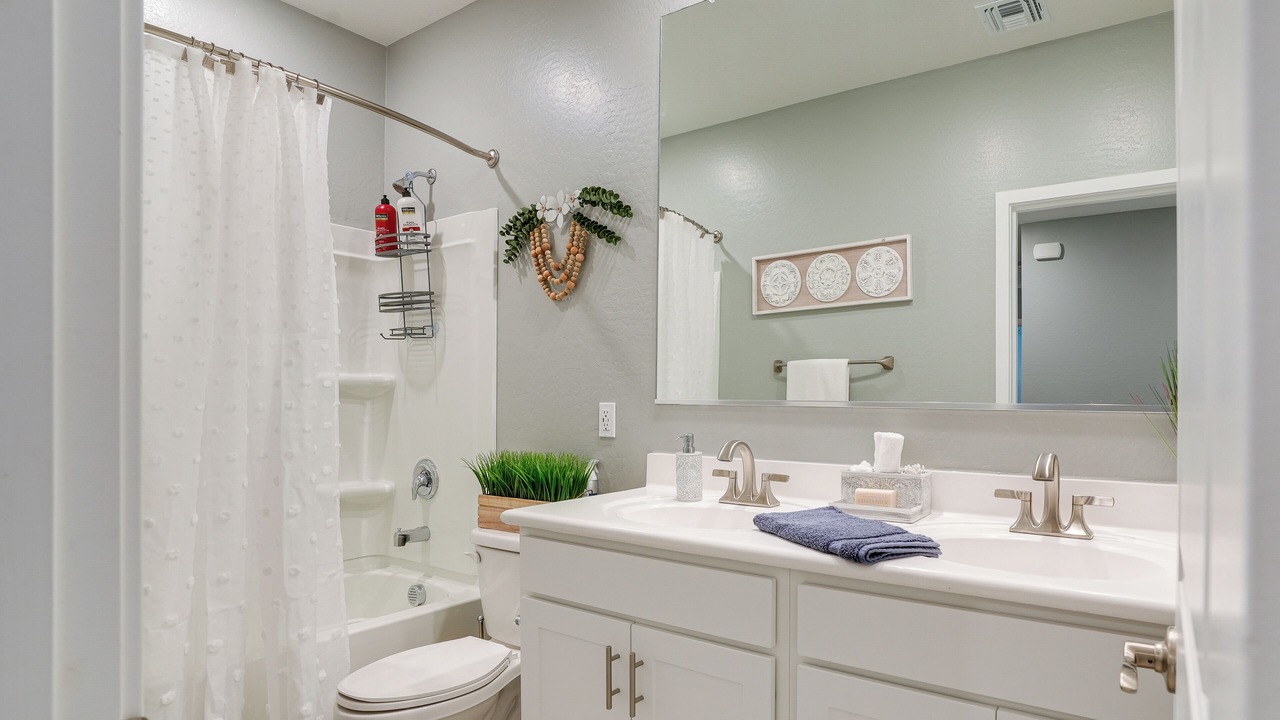 Photo of Bathroom in Maricopa County