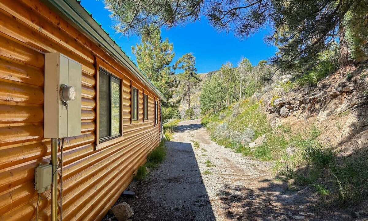 Photo of Outdoor in Mammoth Creek