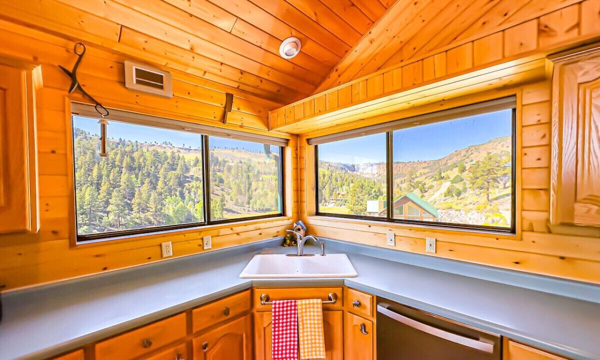 Photo of Bathroom in Mammoth Creek