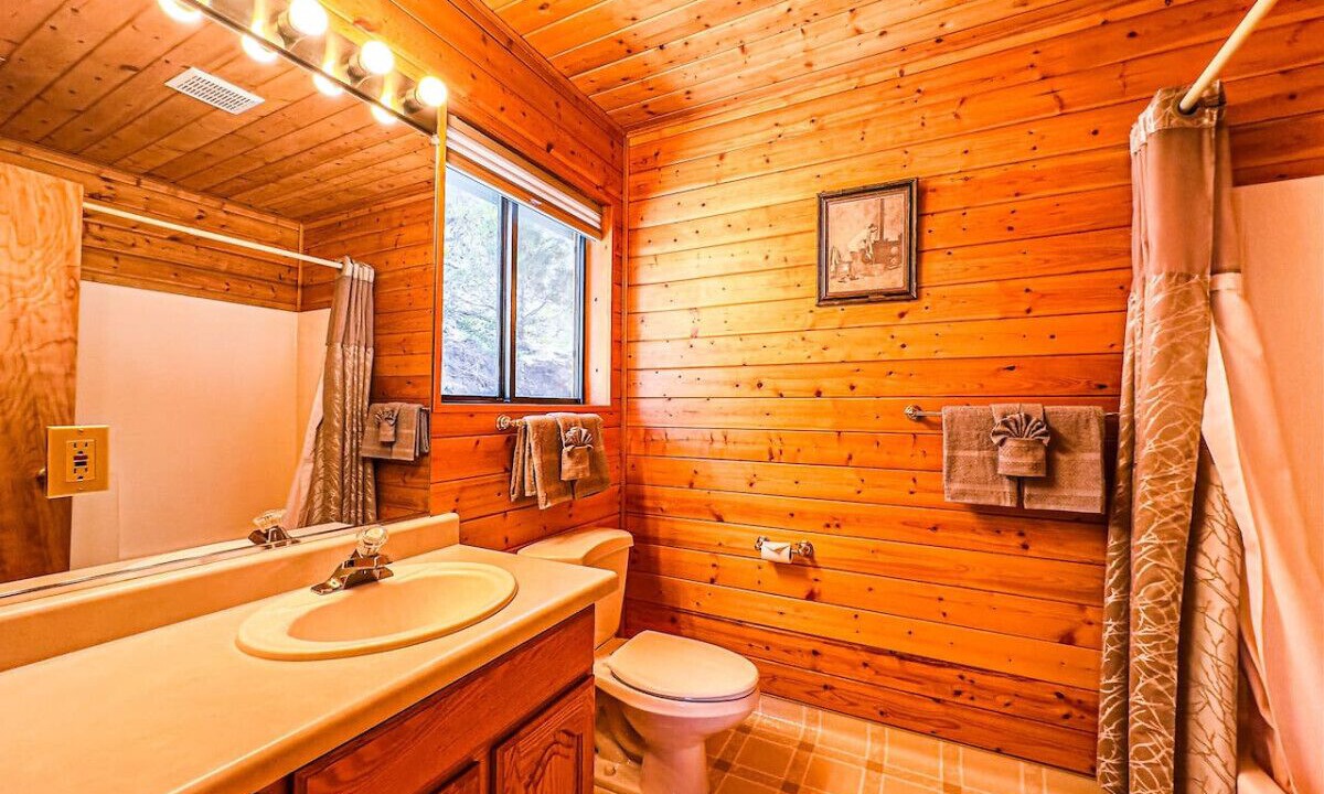 Photo of Bathroom in Mammoth Creek