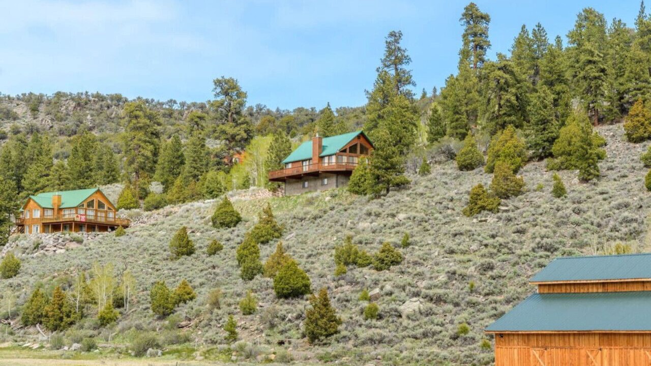 Photo of Outdoor in Mammoth Creek
