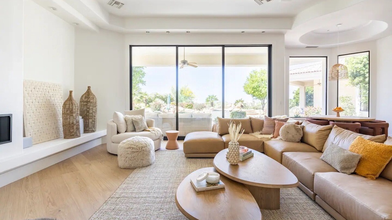 Photo of Livingroom in McDowell Acres